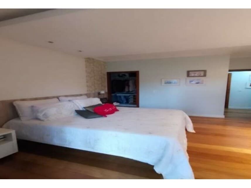 Foto 11 de 12: Casa em leilão em Joinville - SC — Casa à venda em leilão