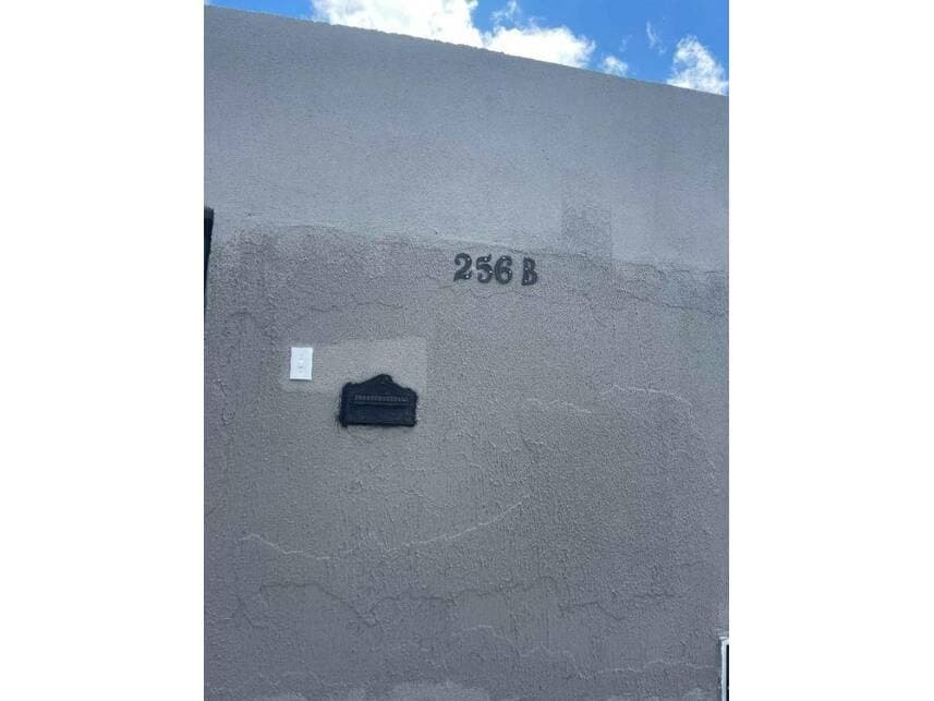 Foto 5 de 13: Casa em leilão em Horizonte - CE — Casa à venda em leilão