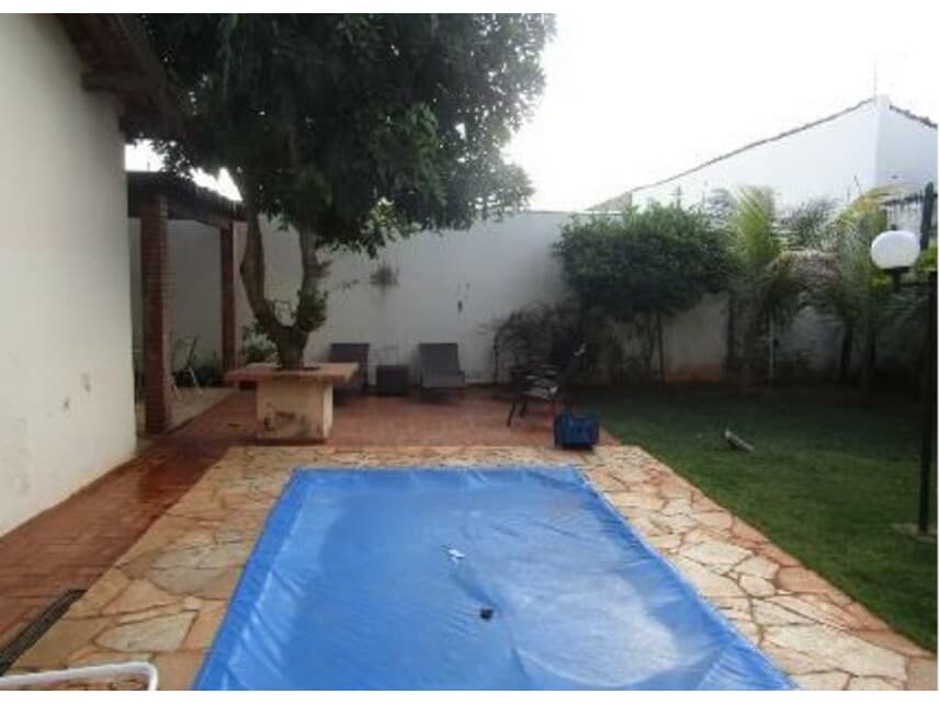 Foto 8 de 14: Casa em leilão em Campo Grande - MS — Casa à venda em leilão