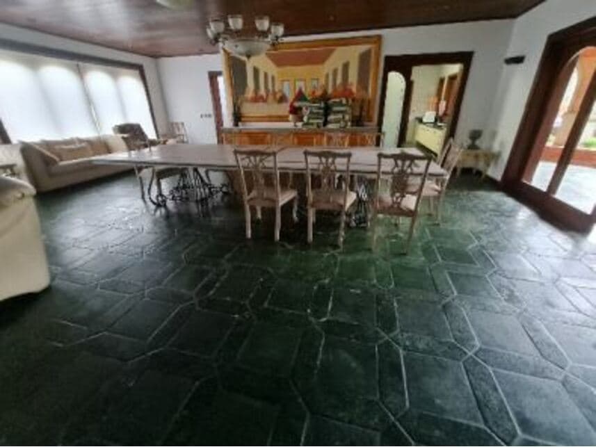 Foto 11 de 18: Casa em leilão em Guarujá - SP — Casa à venda em leilão
