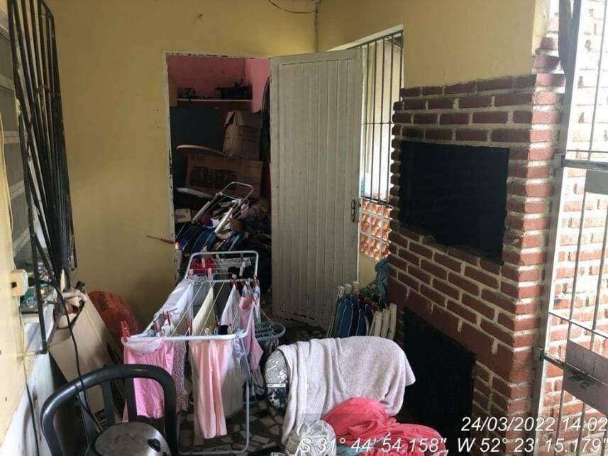 Foto 11 de 17: Casa em leilão em Pelotas - RS — Casa à venda em leilão