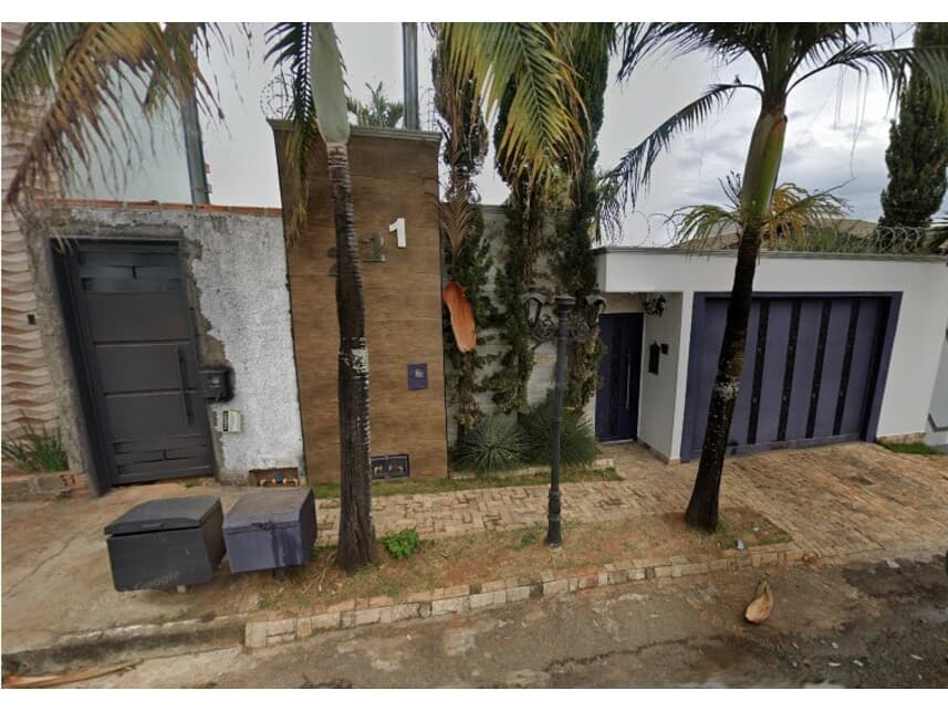Foto 1 de 3: Casa em leilão em Catalão - GO — Casa à venda em leilão