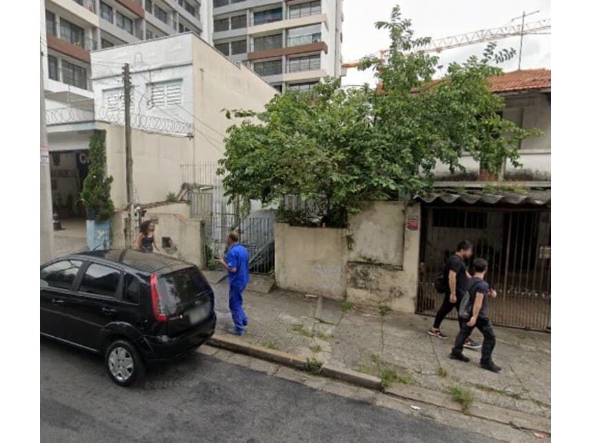 Casa em leilão em São Paulo - SP — Casa à venda em leilão