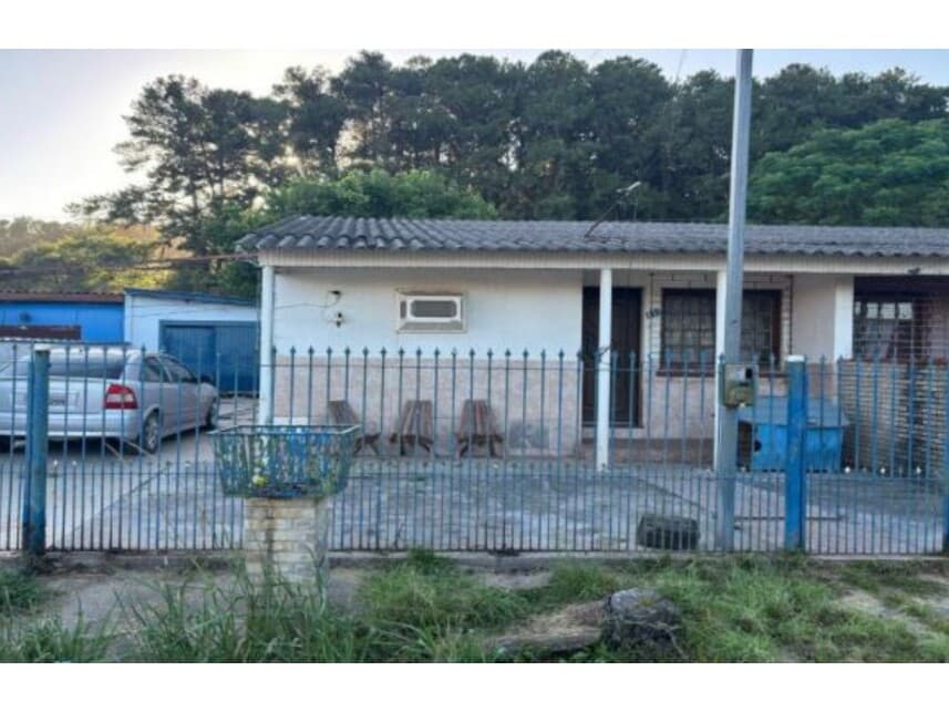 Casa em leilão em Guaíba - RS — Casa à venda em leilão