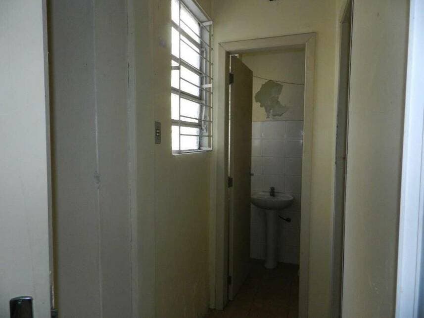 Foto 26 de 28: Comercial em leilão em Porto Alegre - RS — Sala Comercial à venda em leilão