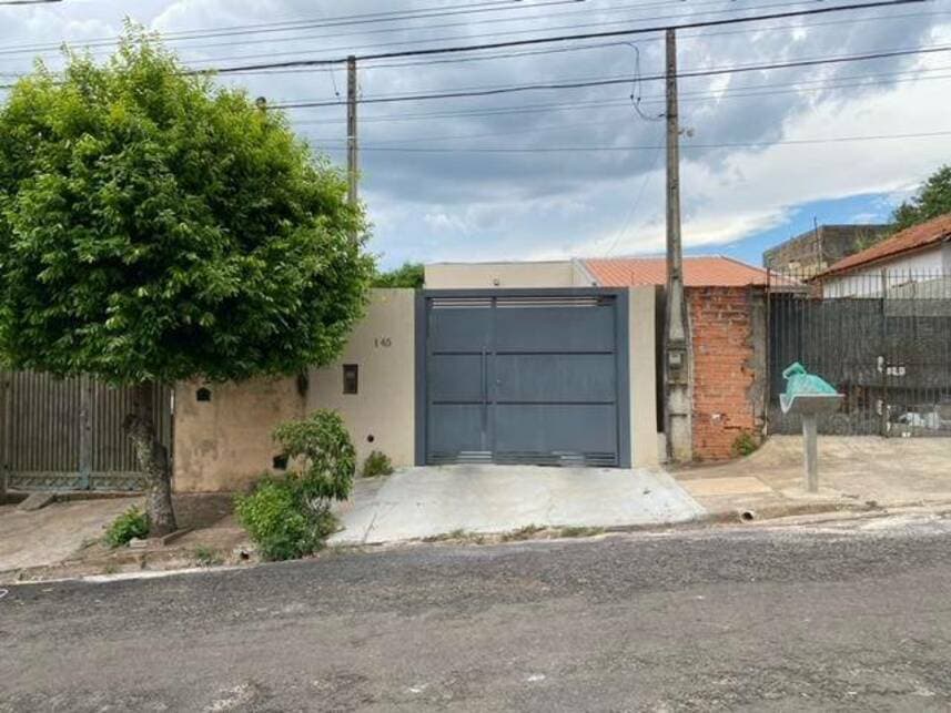 Casa em leilão em Bauru - SP — Casa à venda em leilão