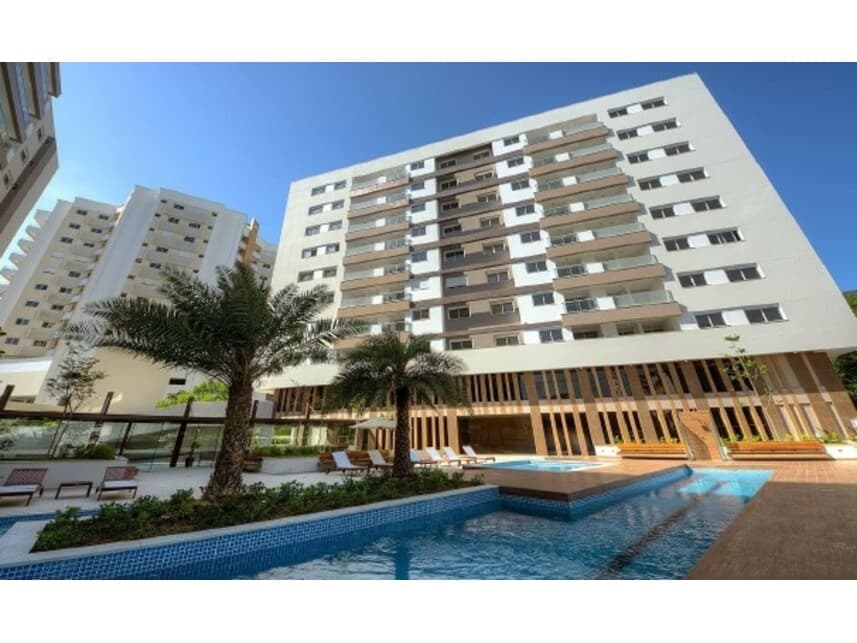Apartamento em leilão em Florianópolis - SC — Apartamento à venda em leilão