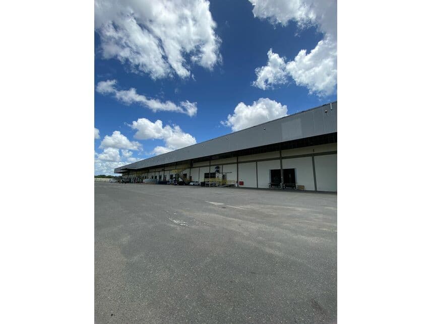 Foto 8 de 15: Comercial em leilão em Camaçari - BA — Imóvel Industrial à venda