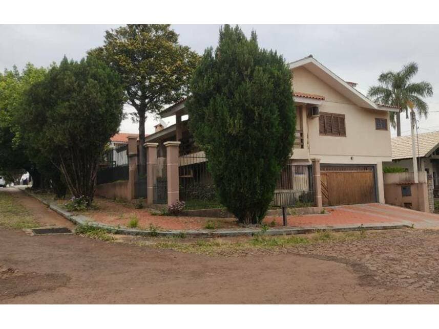 Casa em leilão em Santa Rosa - RS — Casa à venda em leilão