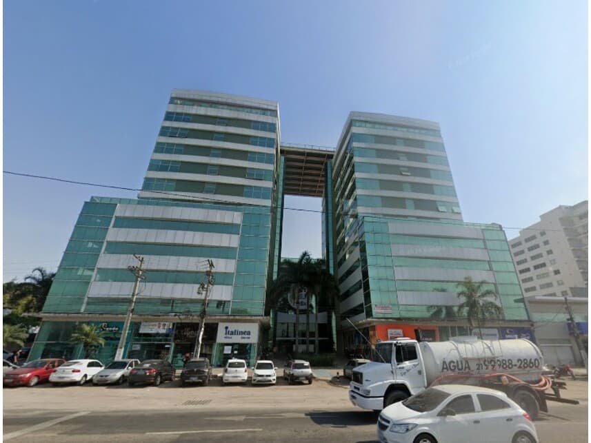 Comercial em leilão em Itaboraí - RJ — Sala Comercial à venda em leilão