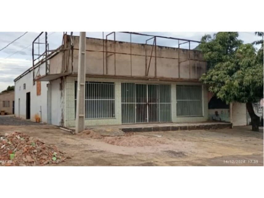 Foto 3 de 5: Casa em leilão em Alvorada Do Norte - GO — Casas à venda em leilão