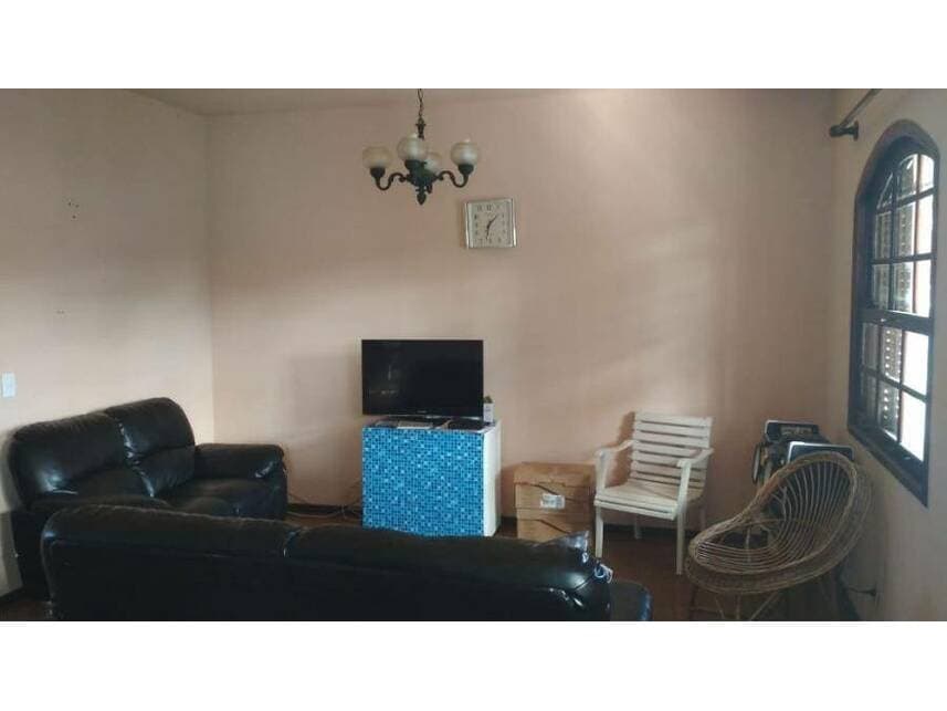 Foto 5 de 15: Casa em leilão em Araruama - RJ — Casa à venda em leilão