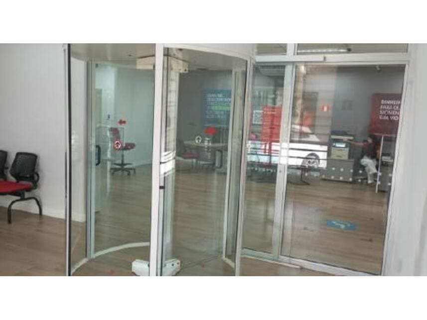 Foto 3 de 12: Imóvel em leilão em Indiaporã - SP — Ex-Agência à venda em leilão