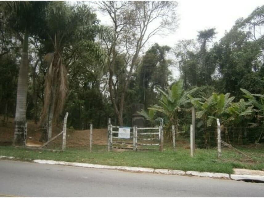 Foto 1 de 11: Terreno em leilão em Santana De Parnaíba - SP — Terreno à venda em leilão