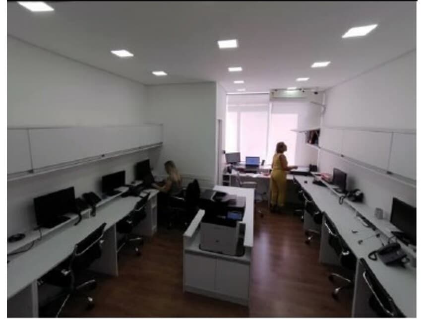 Foto 15 de 22: Imóvel em leilão em São Paulo - SP — Conj. Comerciais à venda em leilão