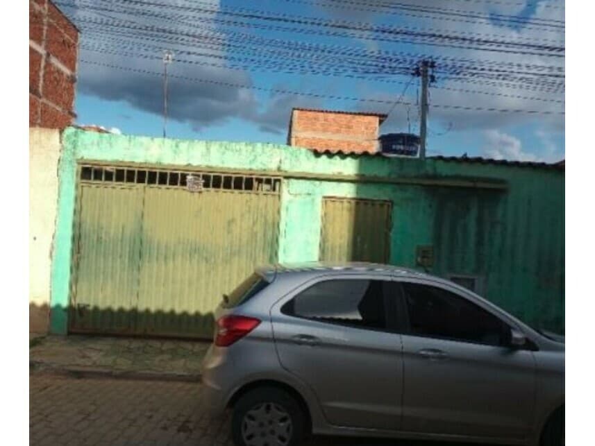 Casa em leilão em Brasília - DF — Casa à venda em leilão