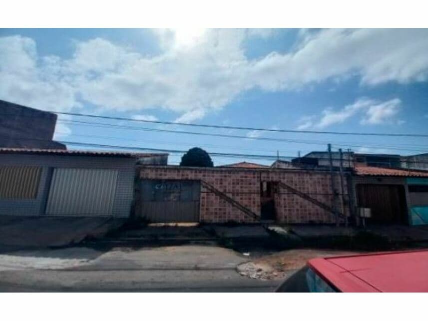 Casa em leilão em São Luís - MA — Casa à venda em leilão