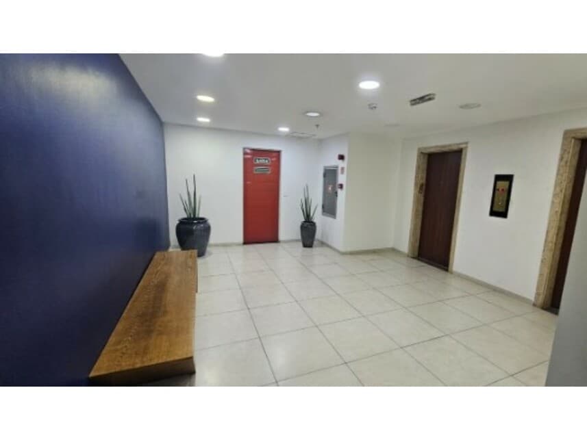 Foto 3 de 8: Comercial em leilão em Rio De Janeiro - RJ — Sala Comercial à venda em leilão