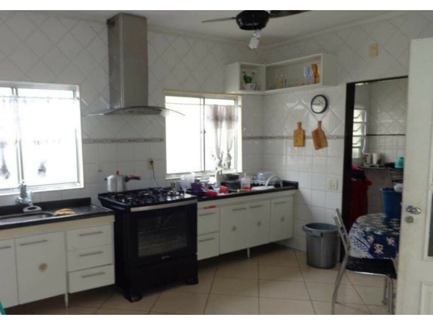 Foto 11 de 17: Casa em leilão em São Paulo - SP — Casa à venda em leilão