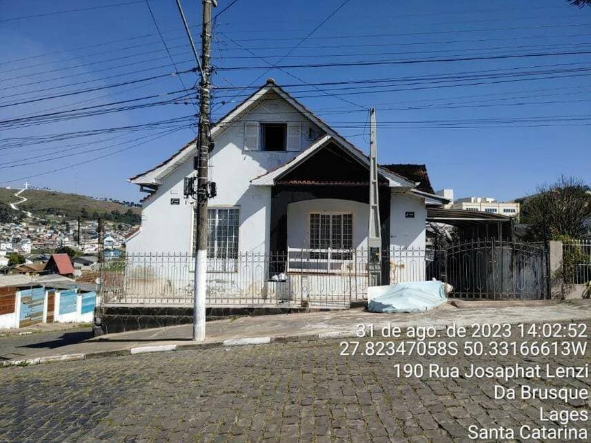 Casa em leilão em Lages - SC — Casa à venda em leilão