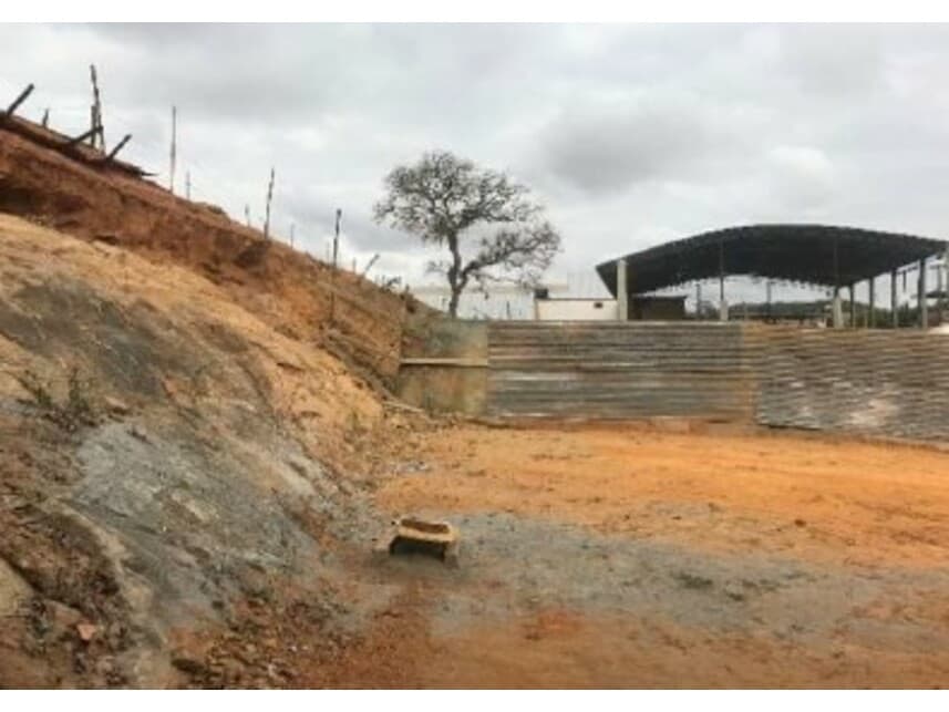 Foto 5 de 7: Terreno em leilão em Muriaé - MG — Terreno à venda em leilão