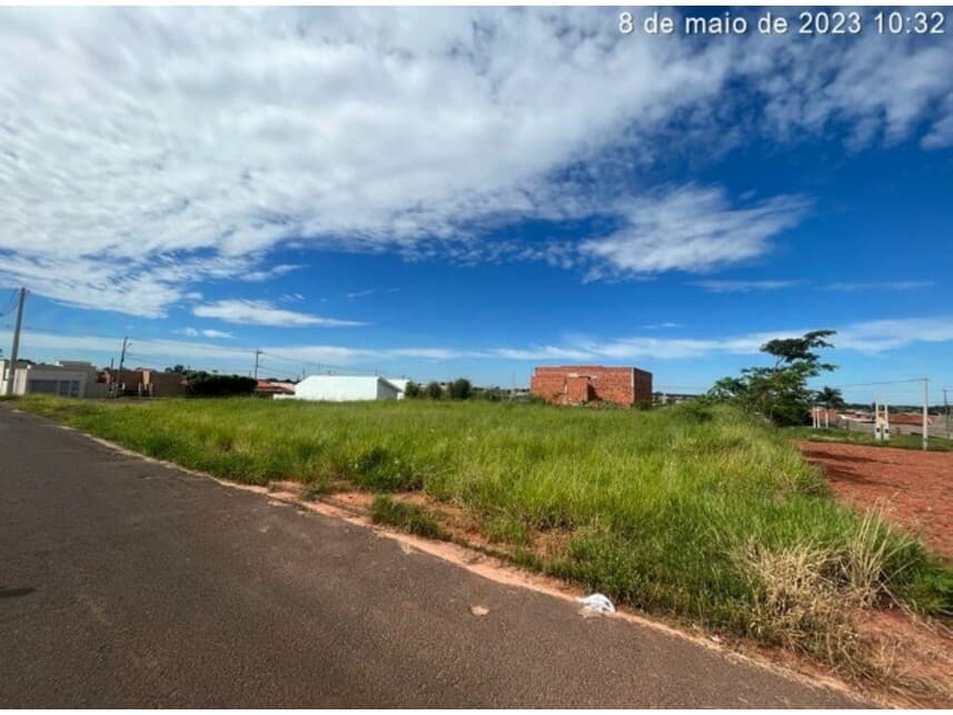 Terreno em leilão em Piacatu - SP — Terreno à venda em leilão
