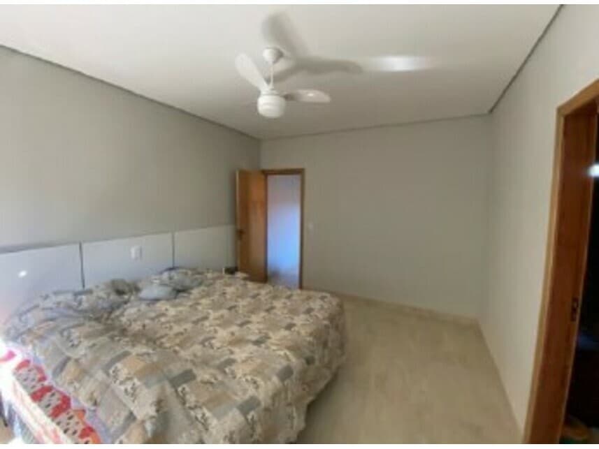 Foto 11 de 22: Casa em leilão em Fernandópolis - SP — Casa à venda em leilão