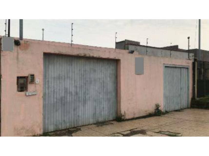 Foto 2 de 24: Casa em leilão em Bagé - RS — Casa à venda em leilão