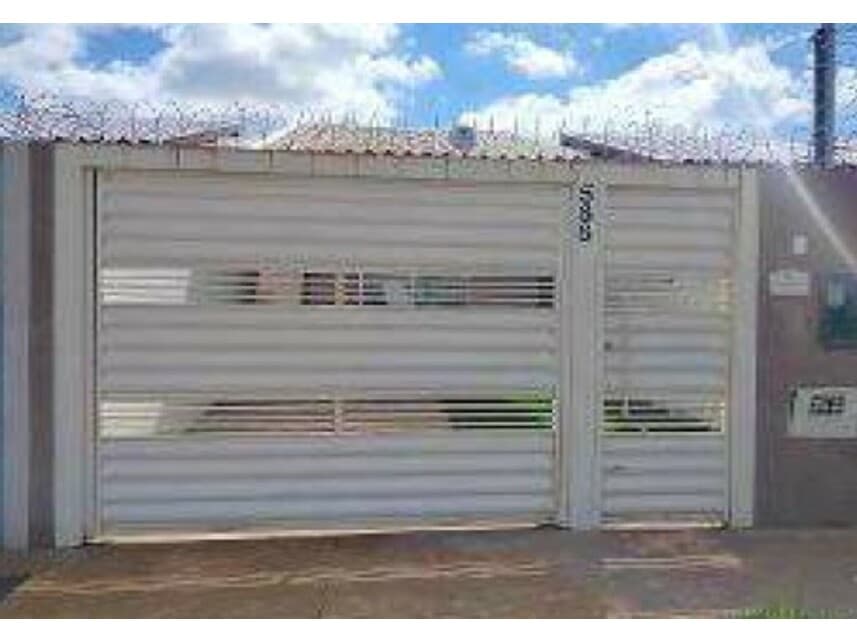 Casa em leilão em Campo Grande - MS — Casa à venda em leilão