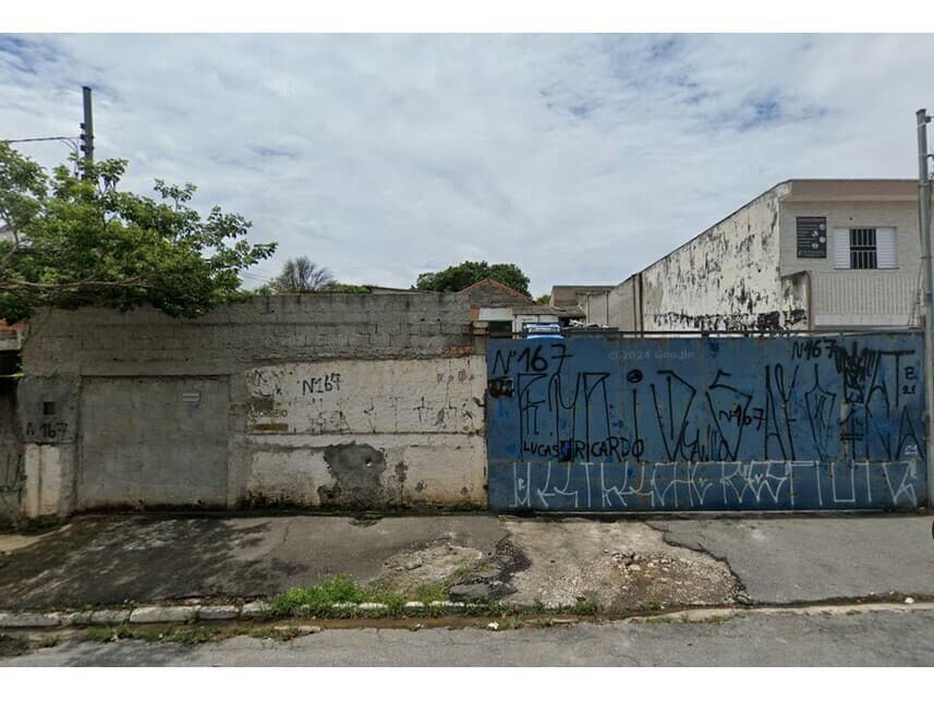 Casa em leilão em São Paulo - SP — Casa à venda em leilão