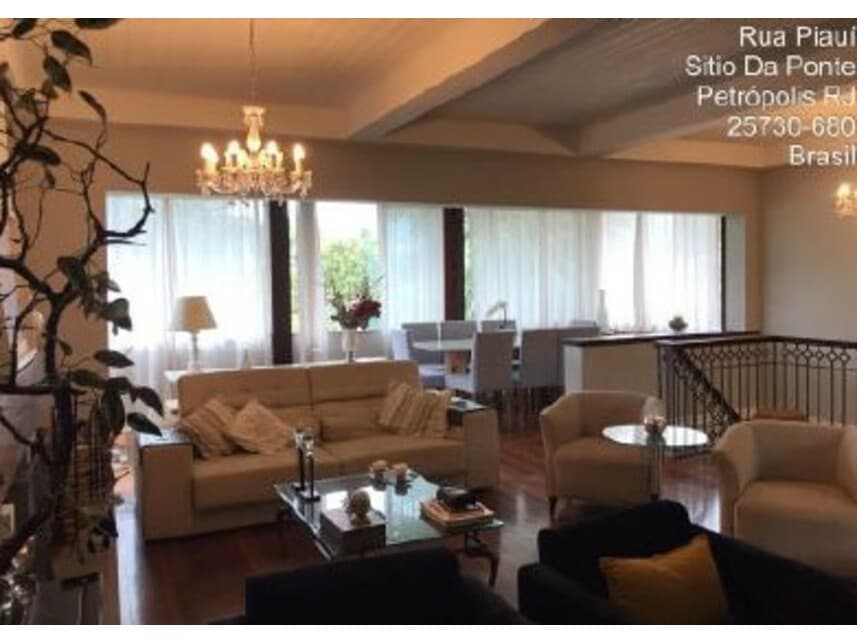 Foto 2 de 13: Casa em leilão em Petrópolis - RJ — Casas à venda em leilão