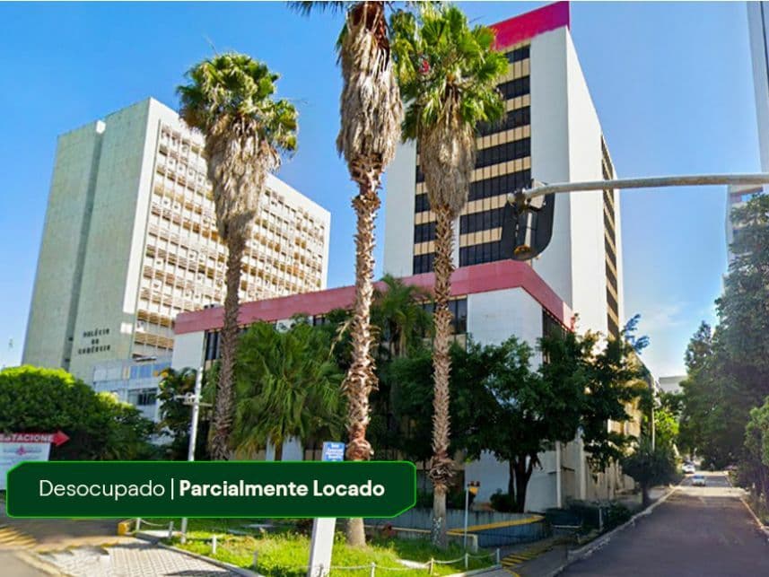 Foto 1 de 10: Comercial em leilão em Brasília - DF — Prédio Comercial à venda em leilão