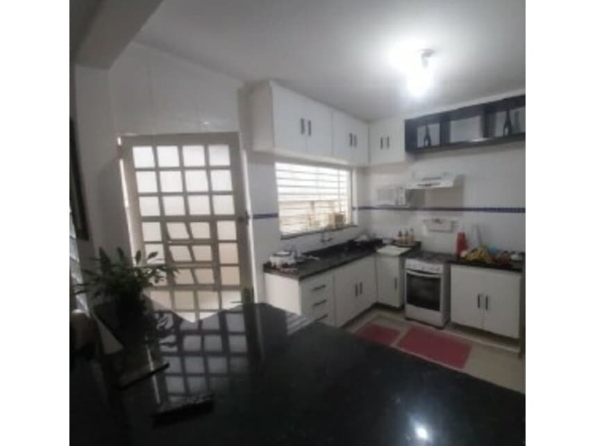 Foto 3 de 13: Casa em leilão em Mogi Das Cruzes - SP — Casa à venda em leilão