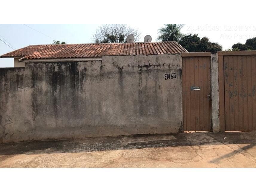 Casa em leilão em Alto Paraná - PR — Casa à venda em leilão