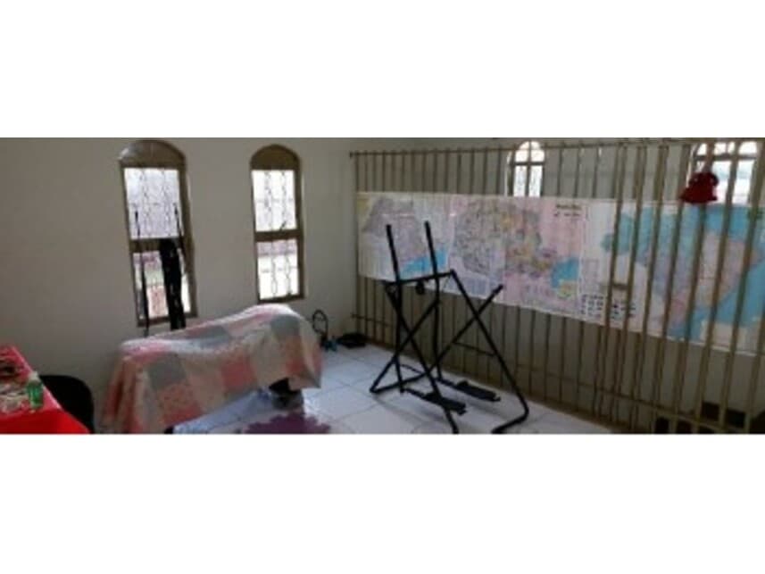 Foto 5 de 16: Casa em leilão em Ourinhos - SP — Casa à venda em leilão