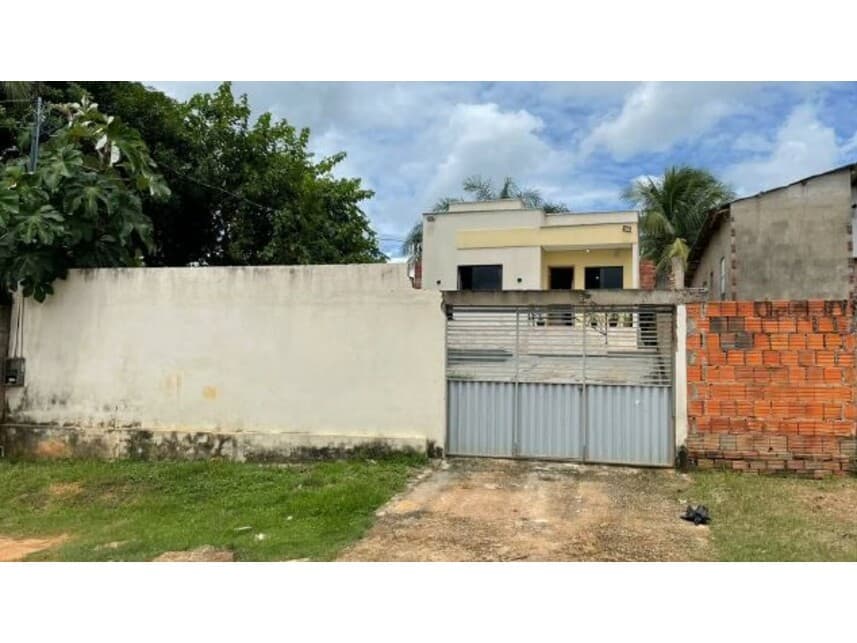 Casa em leilão em Rio Branco - AC — Casa à venda em leilão