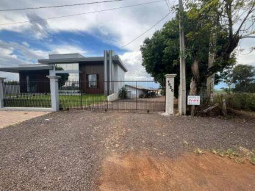 Foto 1 de 20: Casa em leilão em Fortaleza Dos Valos - RS — Casa à venda em leilão