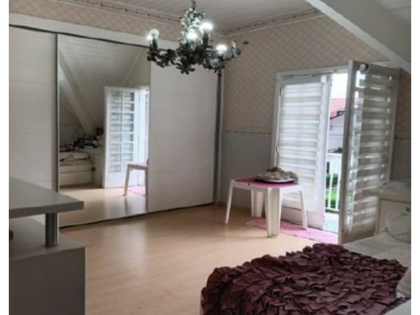 Foto 22 de 27: Casa em leilão em Santana De Parnaíba - SP — Casa à venda em leilão