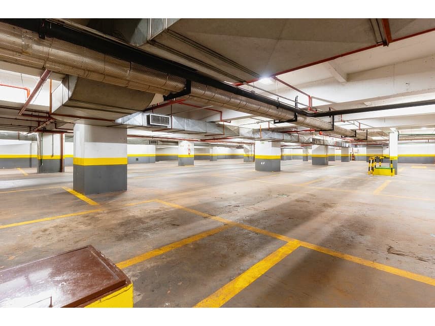 Foto 10 de 10: Comercial em leilão em Brasília - DF — Prédio Comercial à venda em leilão