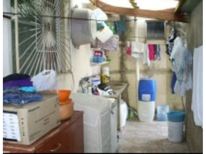 Foto 8 de 16: Casa em leilão em Goiânia - GO — Casa à venda em leilão