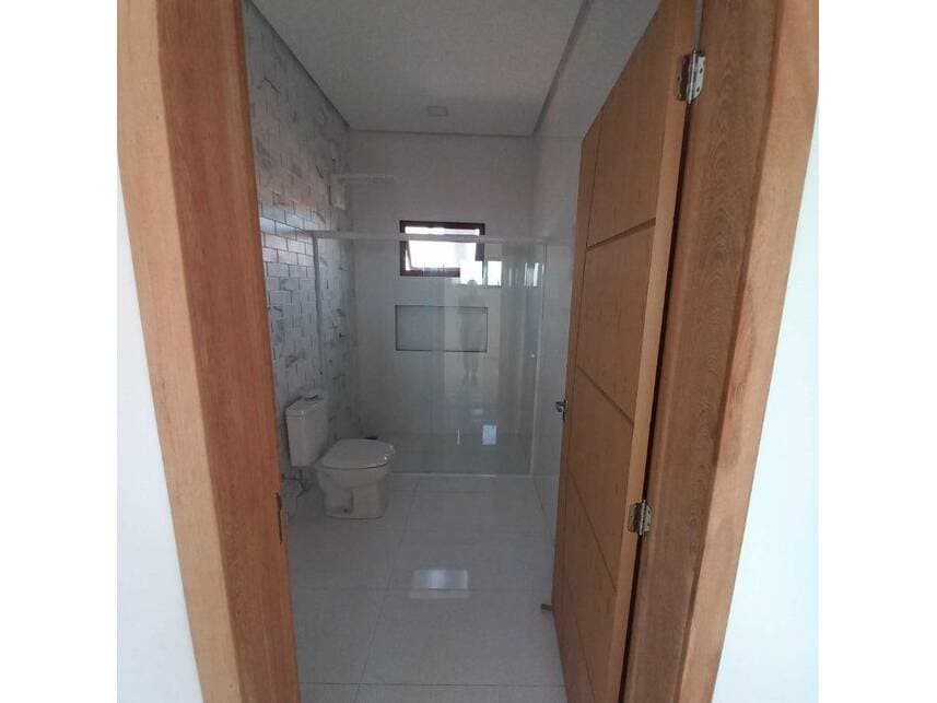 Foto 6 de 12: Casa em leilão em Fortaleza Dos Valos - RS — Casa à venda em leilão