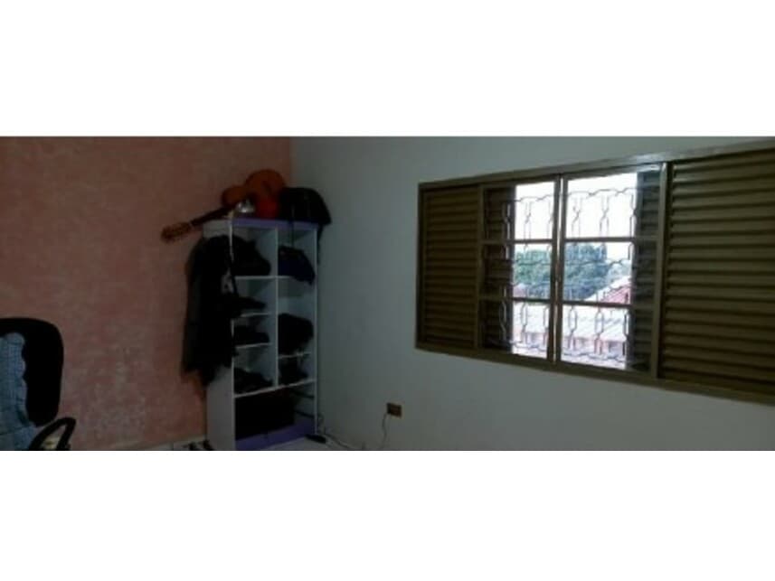 Foto 12 de 16: Casa em leilão em Ourinhos - SP — Casa à venda em leilão