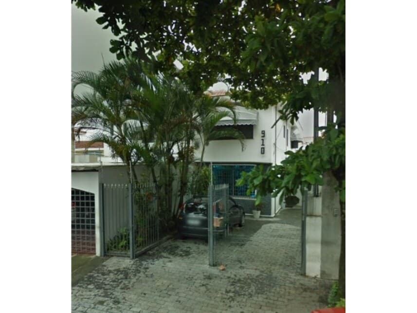 Foto 1 de 8: Casa em leilão em São Paulo - SP — Sobrado à venda em leilão