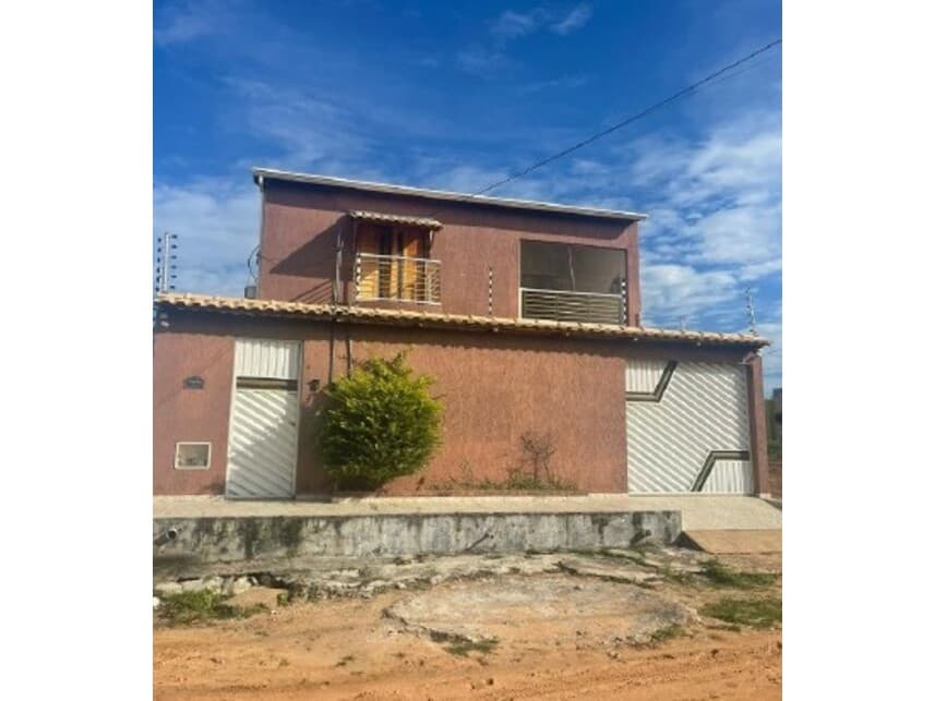 Casa em leilão em Mauriti - CE — Sobrado à venda em leilão