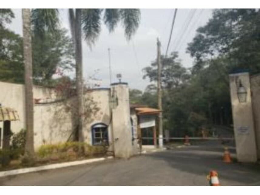 Foto 1 de 43: Casa em leilão em Cotia - SP — Casa à venda em leilão