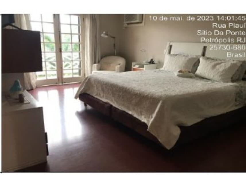 Foto 9 de 13: Casa em leilão em Petrópolis - RJ — Casas à venda em leilão