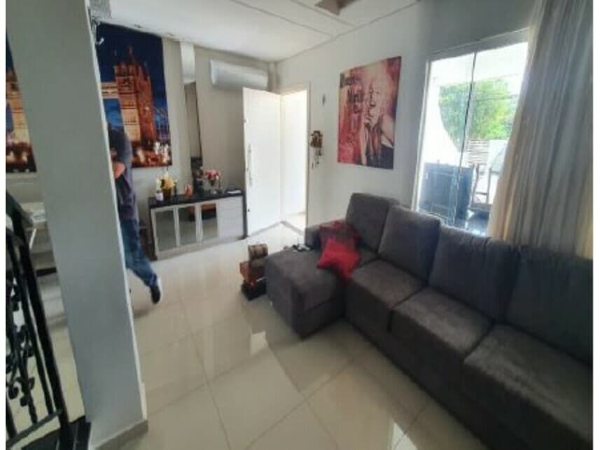 Foto 5 de 18: Casa em leilão em Cascavel - PR — Casa à venda em leilão