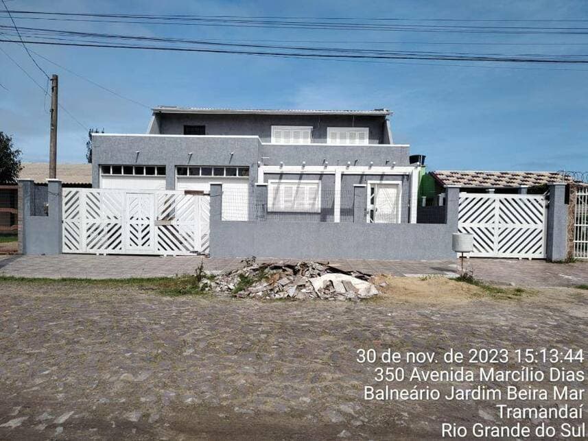 Foto 1 de 19: Casa em leilão em Tramandaí - RS — Casa à venda em leilão