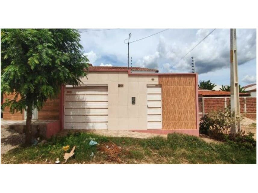 Foto 1 de 3: Casa em leilão em Afogados Da Ingazeira - PE — Casa à venda em leilão