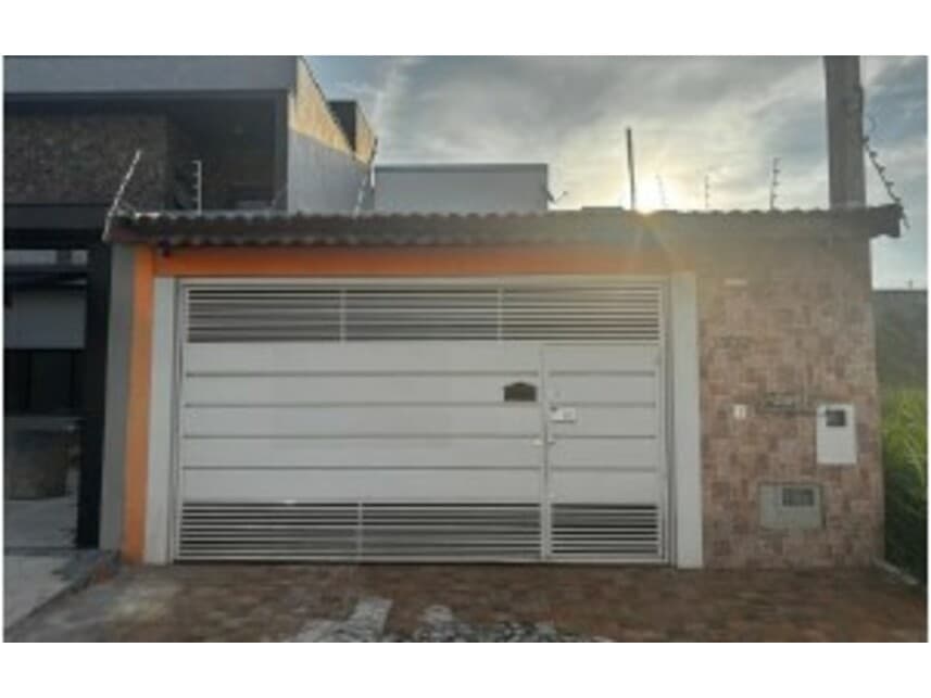 Casa em leilão em Caieiras - SP — Casa à venda em leilão